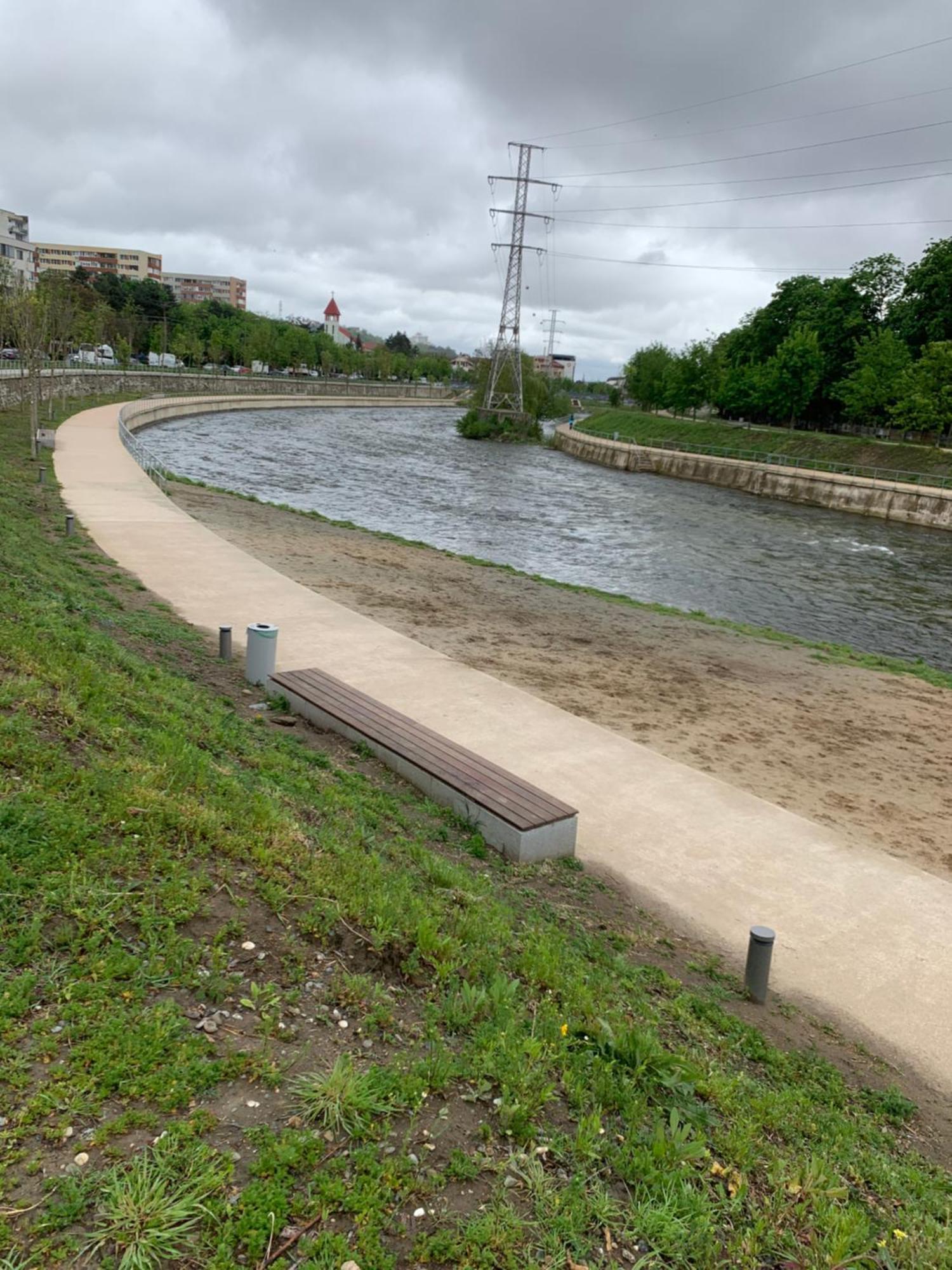 דירות קלוז'-נאפוקה River House מראה חיצוני תמונה